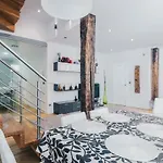 Nerbioi By People Apartment